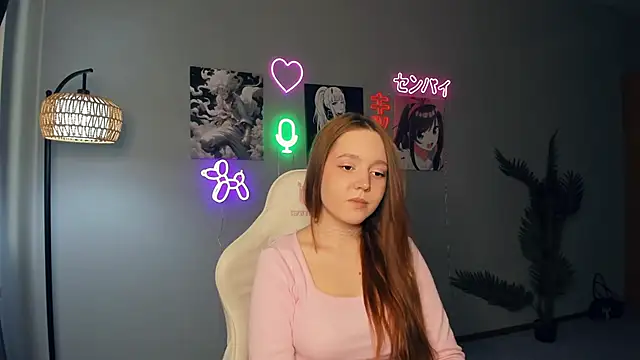 ChuNeece online show from 22, 4, 2026