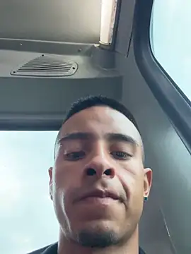 willclayy online show from 28, 4, 2026