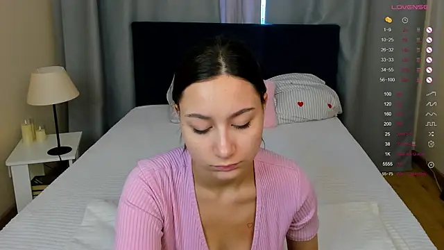 Snapshot of AndreaJohnsons chatting on 31, 7, 2026 AndreaJohnsons online show from 31, 7, 2026