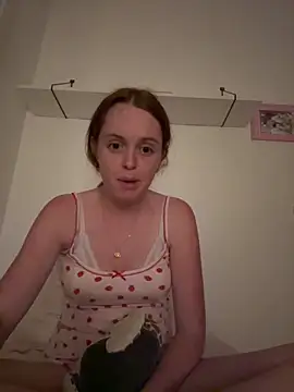 lilysmn online show from 8, 6, 2026