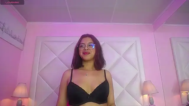 Tinaa Monroe online show from 30, 6, 2026