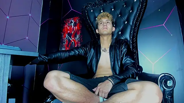 Snapshot of Axel_Romanov chatting on 29, 6, 2026 Axel Romanov online show from 29, 6, 2026