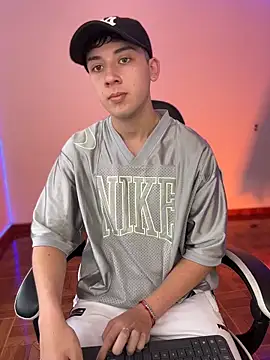 OLIVER K online show from 27, 4, 2026