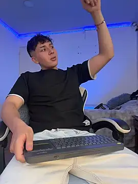 OLIVER K online show from 27, 6, 2026