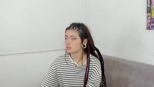 Snapshot of giulietta_monsalve chatting on 26, 5, 2026 giulietta monsalve online show from 26, 5, 2026