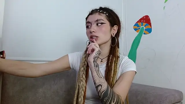 giulietta monsalve online show from 23, 7, 2026