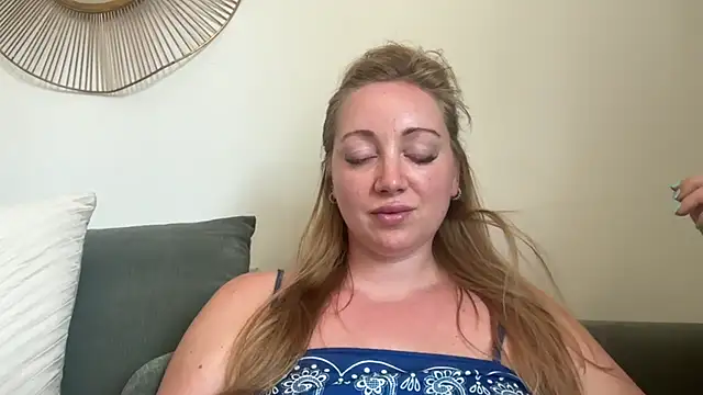 arielsweetieee online show from 27, 6, 2026