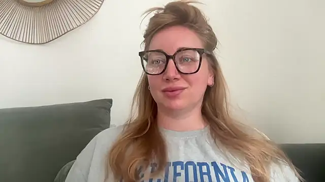arielsweetieee online show from 28, 6, 2026