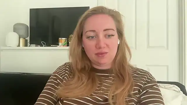 arielsweetieee online show from 11, 7, 2026