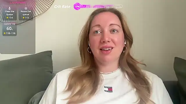 arielsweetieee online show from 14, 7, 2026