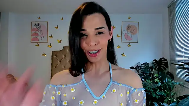 Snapshot of bella_grego chatting on 11, 6, 2026 bella grego online show from 11, 6, 2026