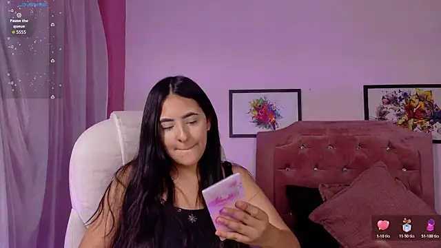 Snapshot of Maggiee_1 chatting on 25, 6, 2026 Maggiee 1 online show from 25, 6, 2026