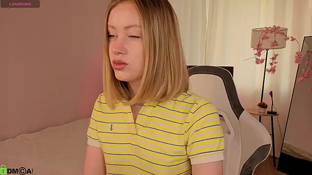 EvaHamilton online show from 28, 6, 2026