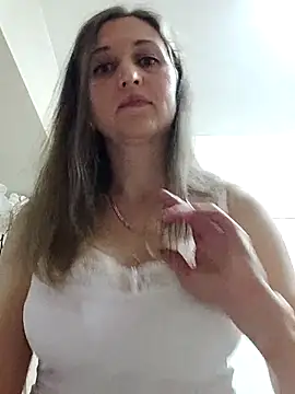 irresistibelle online show from 23, 4, 2026