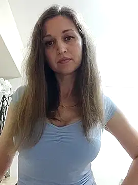 irresistibelle online show from 26, 4, 2026