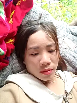 Isabella pusy online show from 24, 7, 2026