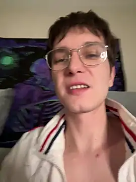 kittieSquad online show from 24, 4, 2026