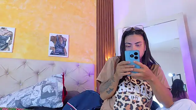 catalina williams  online show from 7, 5, 2026