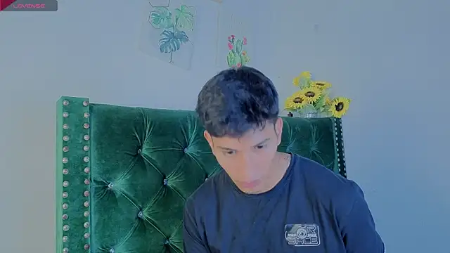 Zayn Moretti online show from 23, 6, 2026