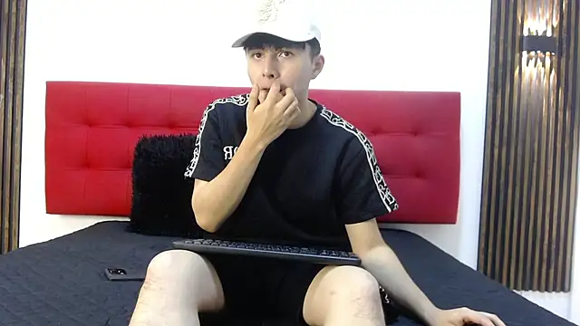 LunayDream online show from 21, 4, 2026