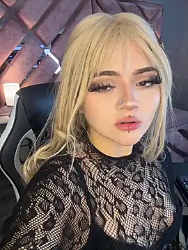 lya nekko  online show from 21, 6, 2026