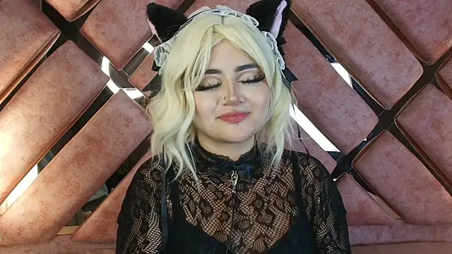 lya nekko  online show from 7, 7, 2026