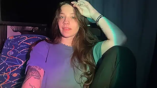 hannahtaylorrr online show from 11, 5, 2026