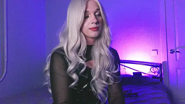 Gina Rose ts online show from 12, 5, 2026