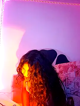 katiuskaxoxo online show from 20, 5, 2026