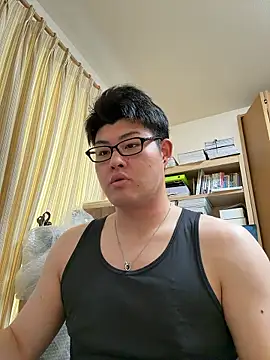 Snapshot of shun_201 chatting on 5, 7, 2026 shun 201 online show from 5, 7, 2026