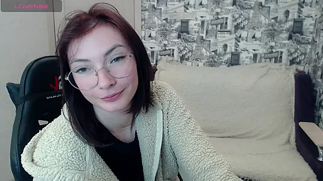 Sweet Berry   online show from 12, 5, 2026