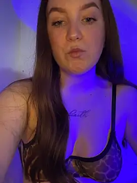 kisaaaaaa online show from 25, 4, 2026