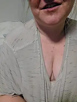 Goddessofawesome online show from 21, 4, 2026