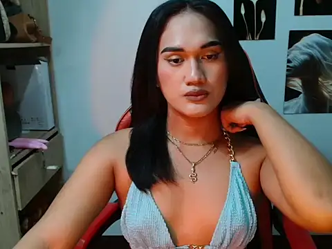 Snapshot of YourHot_Nica chatting on 29, 4, 2026 YourHot Nica online show from 29, 4, 2026