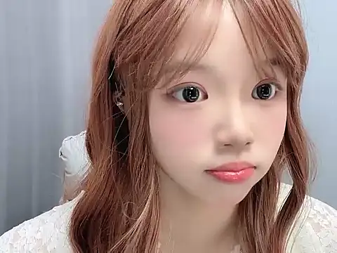 TwinXXyan online show from 22, 4, 2026