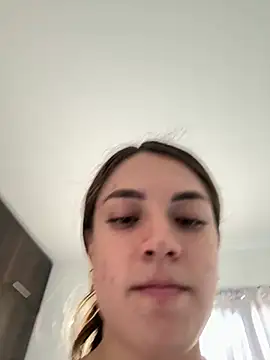  EmmaDavis  online show from 11, 6, 2026
