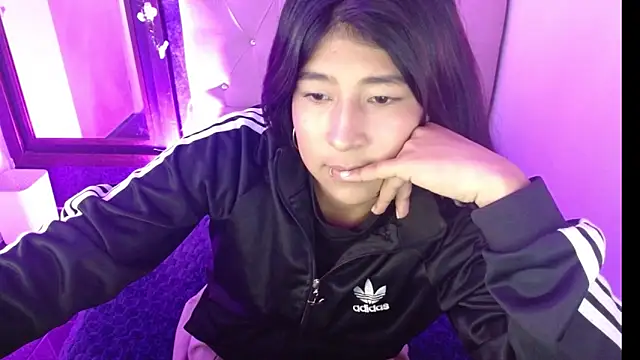 Miathonsom online show from 20, 4, 2026