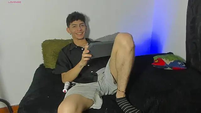  IanLark online show from 30, 5, 2026