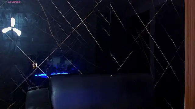  IanLark online show from 4, 6, 2026