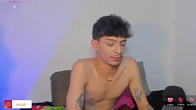  IanLark online show from 6, 7, 2026