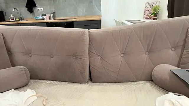 Eva wett online show from 28, 4, 2026