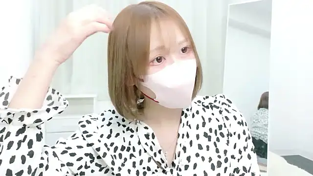 remuchan   online show from 30, 4, 2026