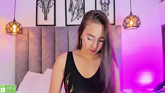 Vanne Queen  online show from 24, 6, 2026