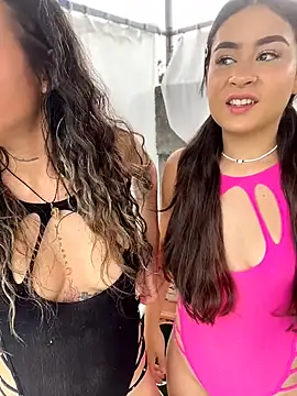SinSirenXXX online show from 15, 6, 2026
