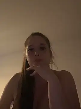 Poppylooloo online show from 16, 6, 2026