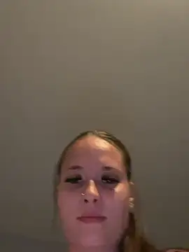 Poppylooloo online show from 24, 7, 2026