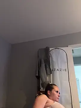 Poppylooloo online show from 26, 7, 2026