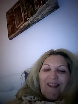 Divineblond online show from 17, 12, 2025