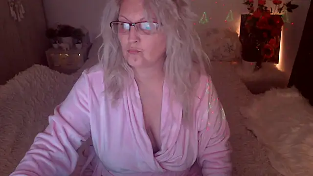 Divineblond online show from 22, 2, 2026