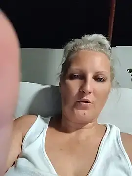 Divineblond online show from 29, 6, 2026